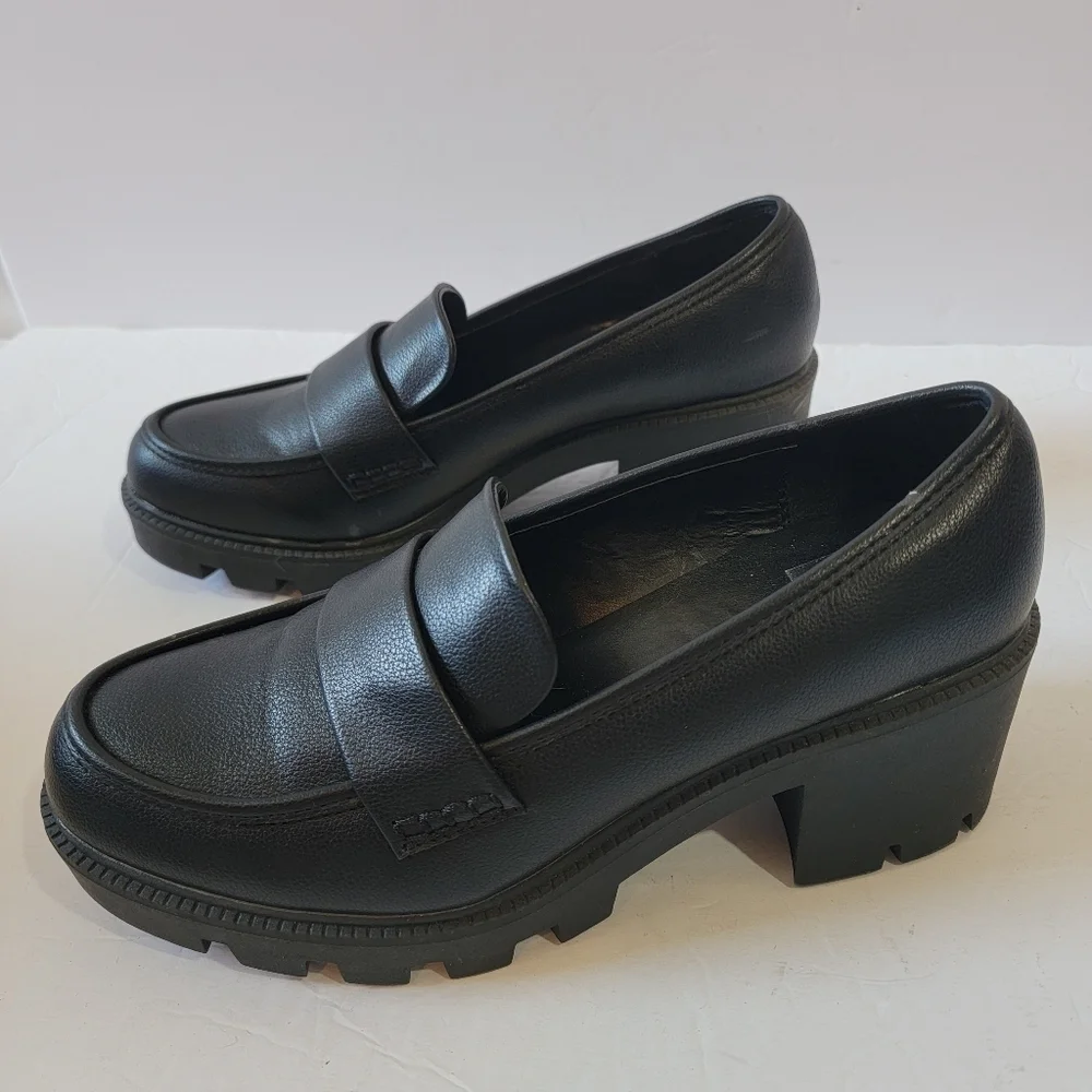 NEW Dolce Vita NEEKA Black Chunky Lugg Sole Shoes Sz 9.5 Y2K Whimsigoth Grunge